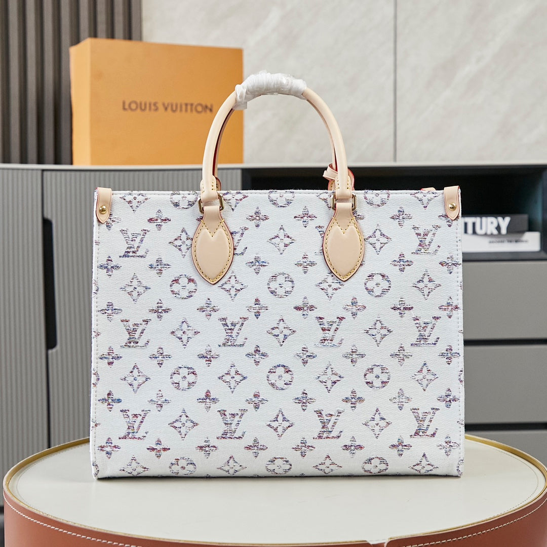 New Fashion Bags LV OnTheGo Monogram M24708 sneakeronline