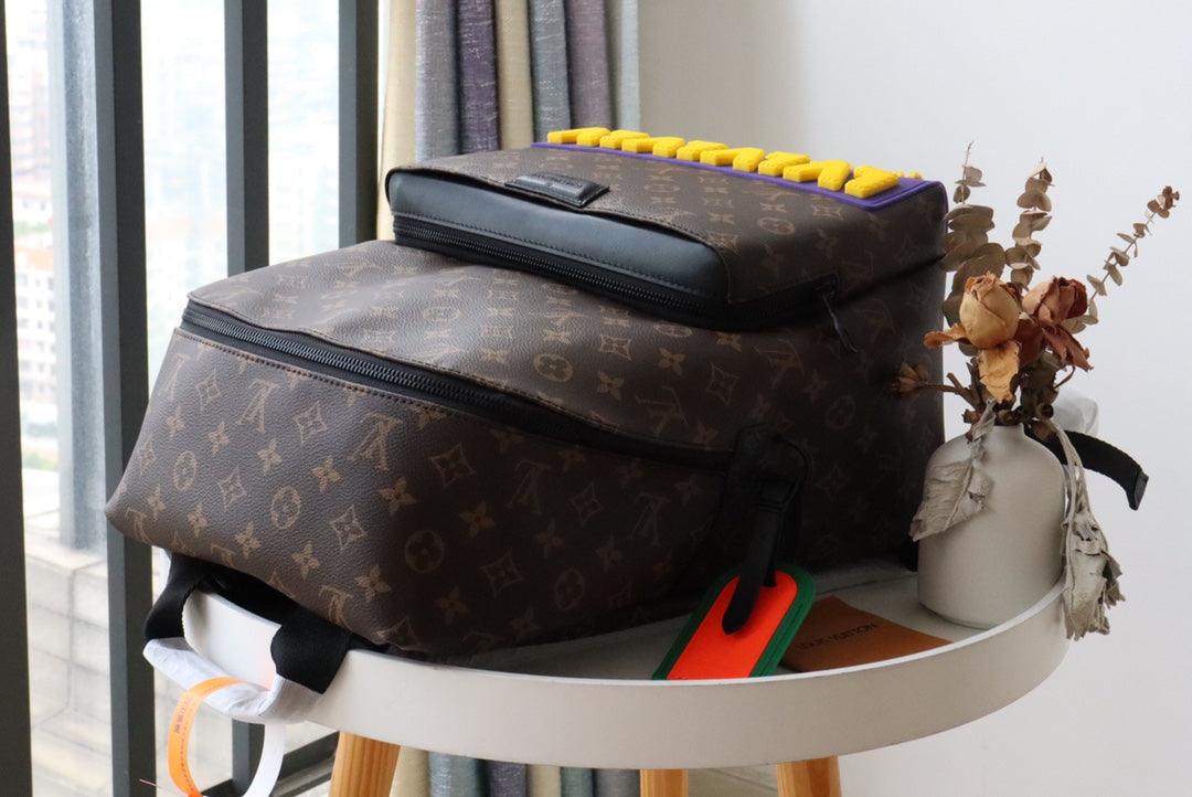 SO - LV DISCOVERY BACKPACK MONOGRAM M57965 luxurysteps