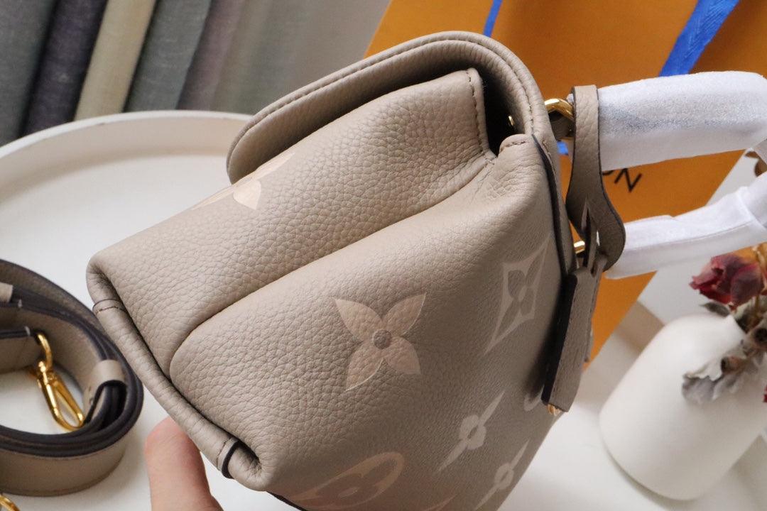 LV Monogram S- LOCK M46008 LUXURYSTEPSCO