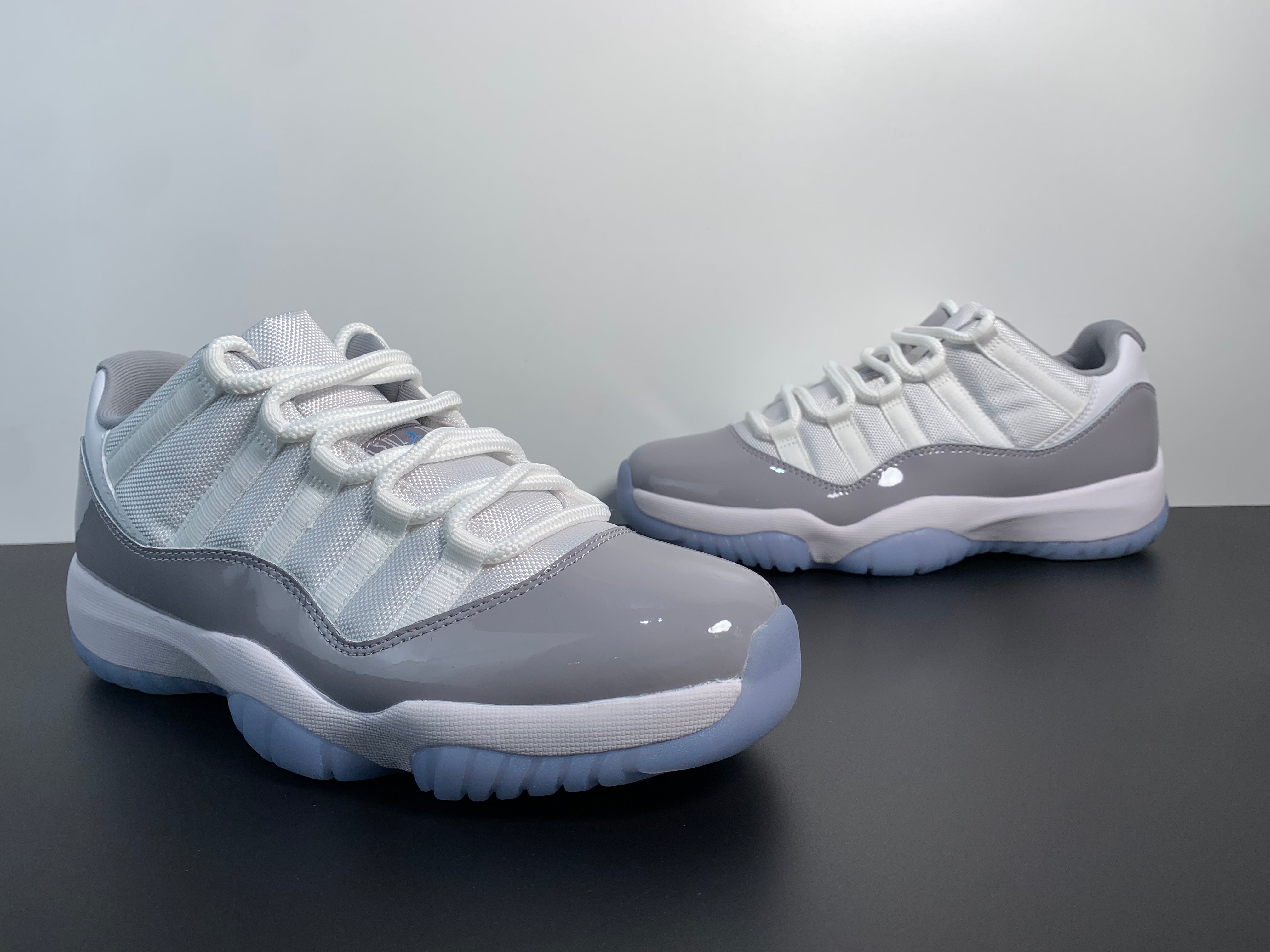 Air Jordan 11 Low Cement Grey AV2187-140