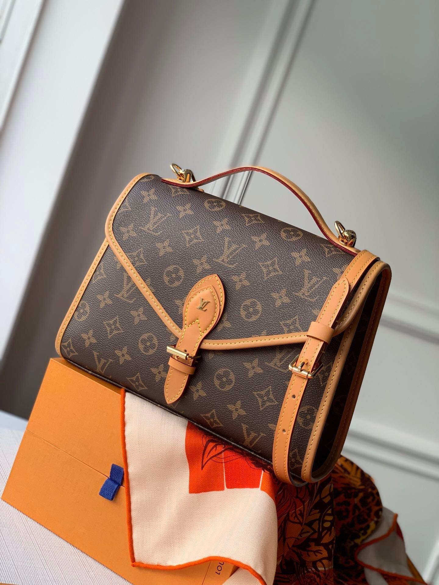 LV Nicolas Ghesquière Bel Air Monogram M44919 luxurysteps