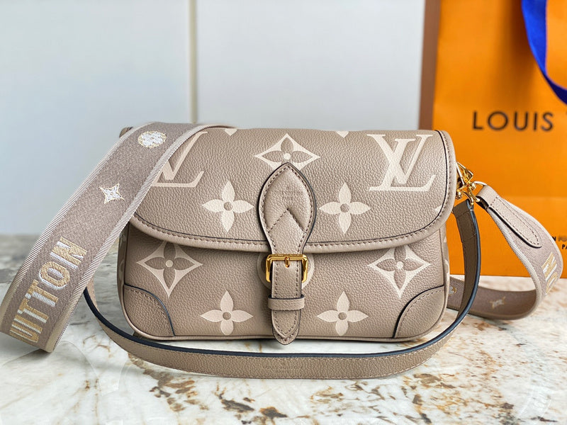 BFWD - LOV Bags - 919 Bags Fashion Waves