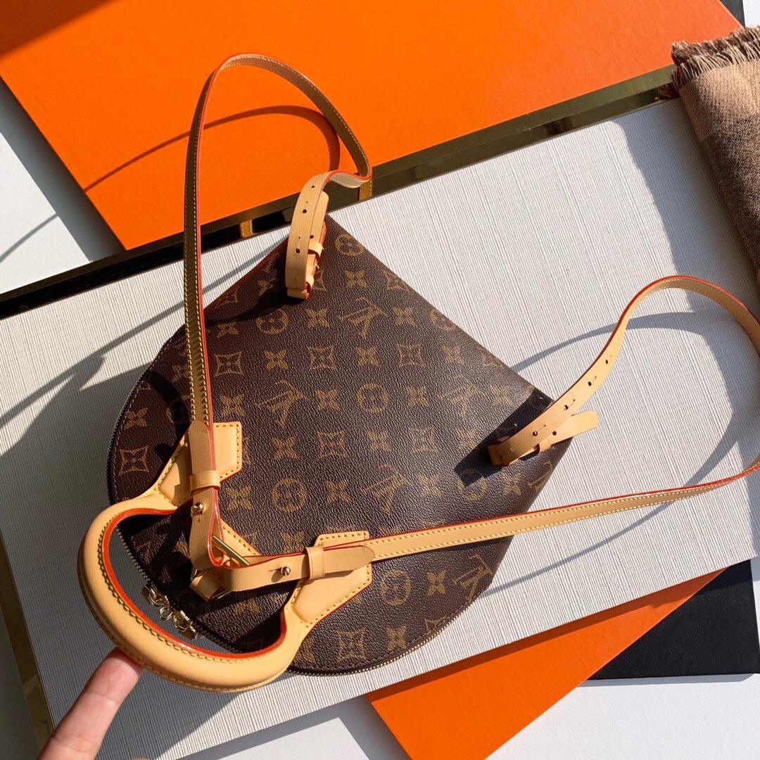 LV Moon Nicolas Ghesquière Monogram M44944 sneakeronline