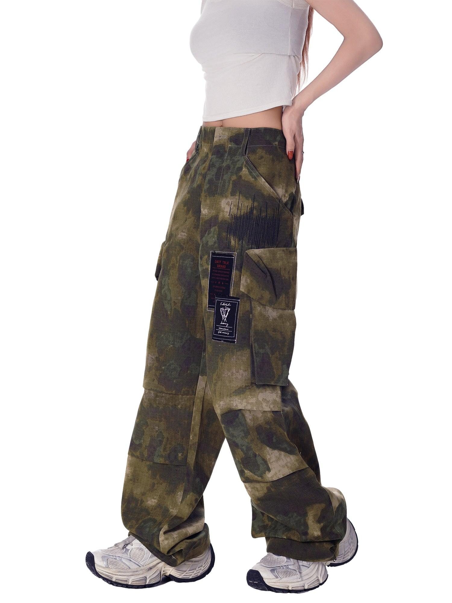 1984 High Street Badge Camouflage Multi-Pocket Pants