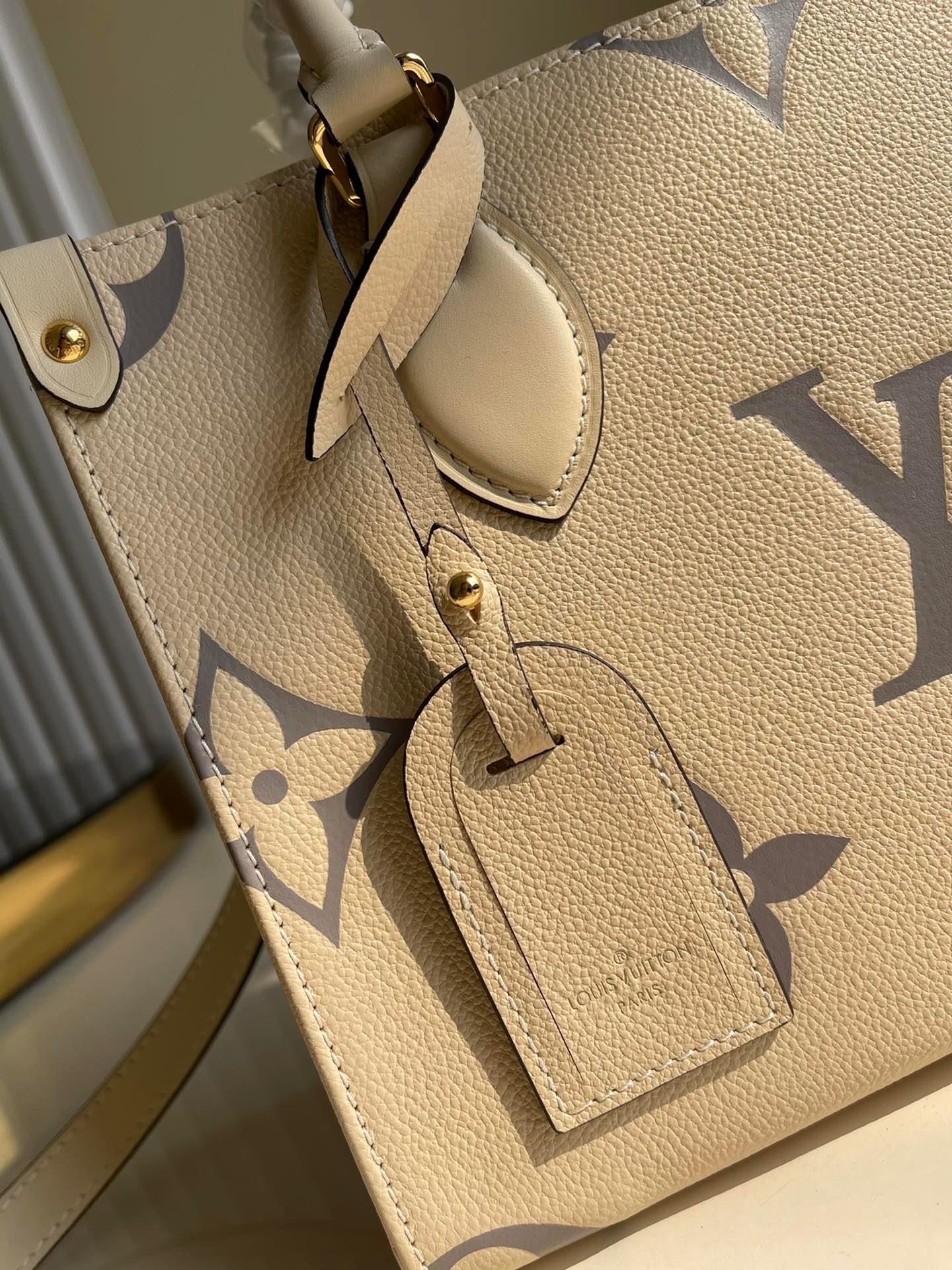 LV ONTHEGO Tote Monogram M45661 sneakeronline