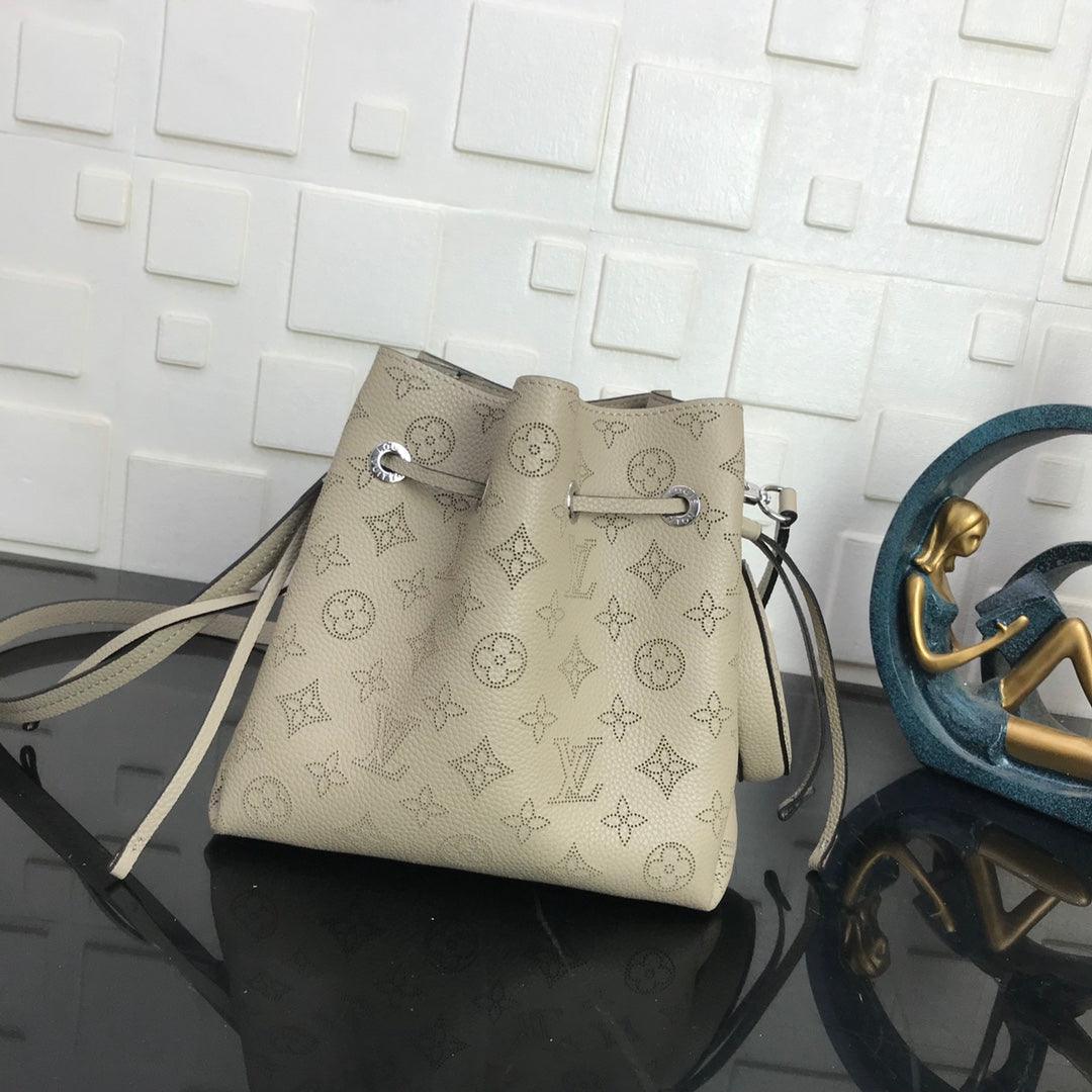 LV Muria Monogram M587889 luxurysteps