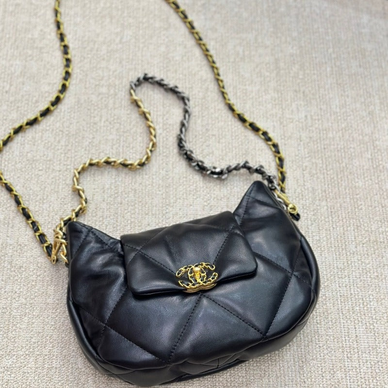 1984 - CC Hobo Chain Bag Black