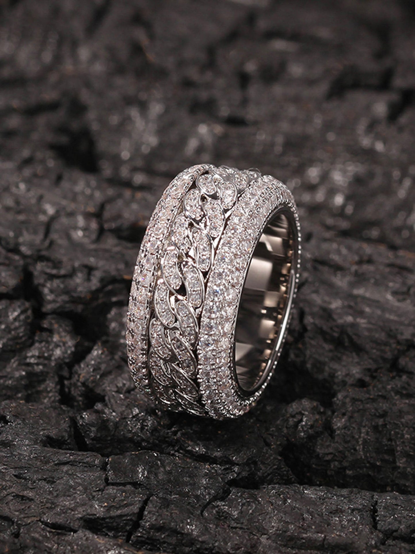 1984 Full Diamond Spinnable Ring